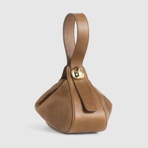 Madewell The Sculpted Metal Wristlet Bag Light Roast